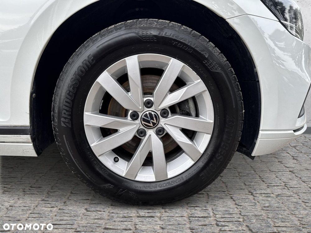 Volkswagen Passat 2.0 TDI EVO Essence - 18