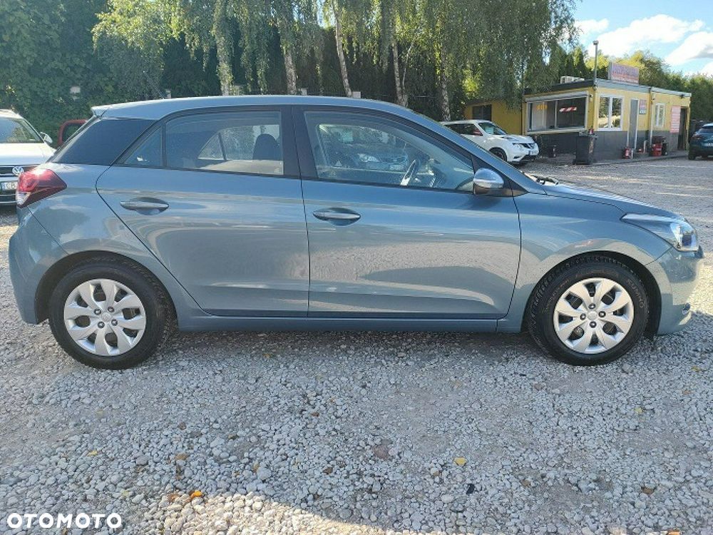 Hyundai i20 - 11
