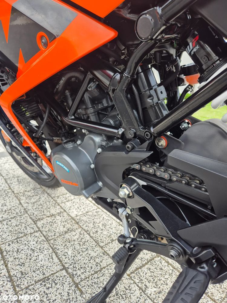 KTM RC 125 - 7