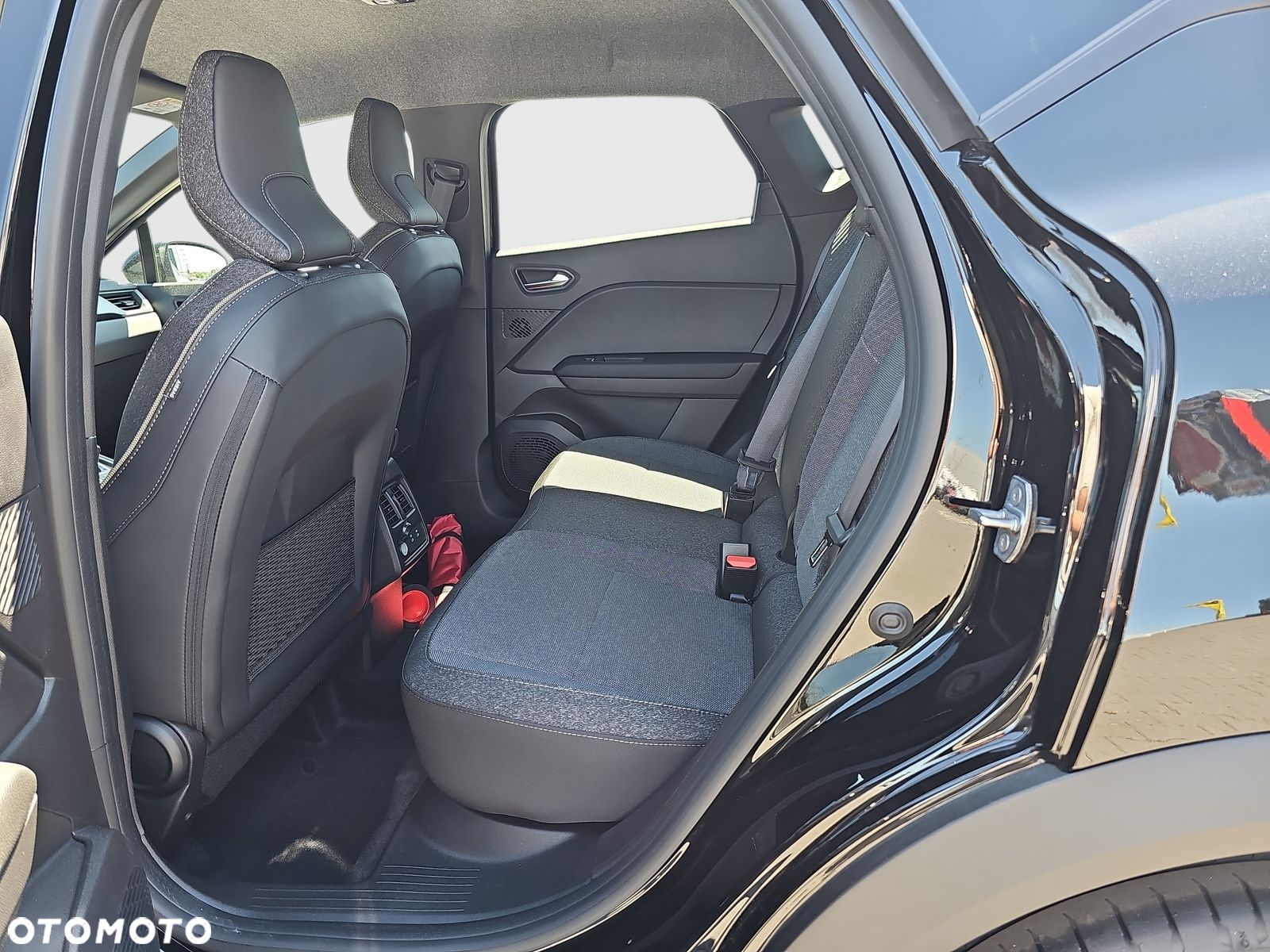 Renault Captur - 24