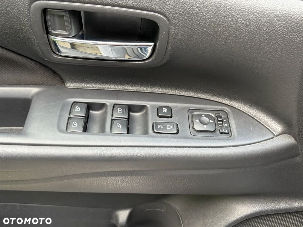 Mitsubishi Outlander 2.0 Intense 4WD CVT - 20