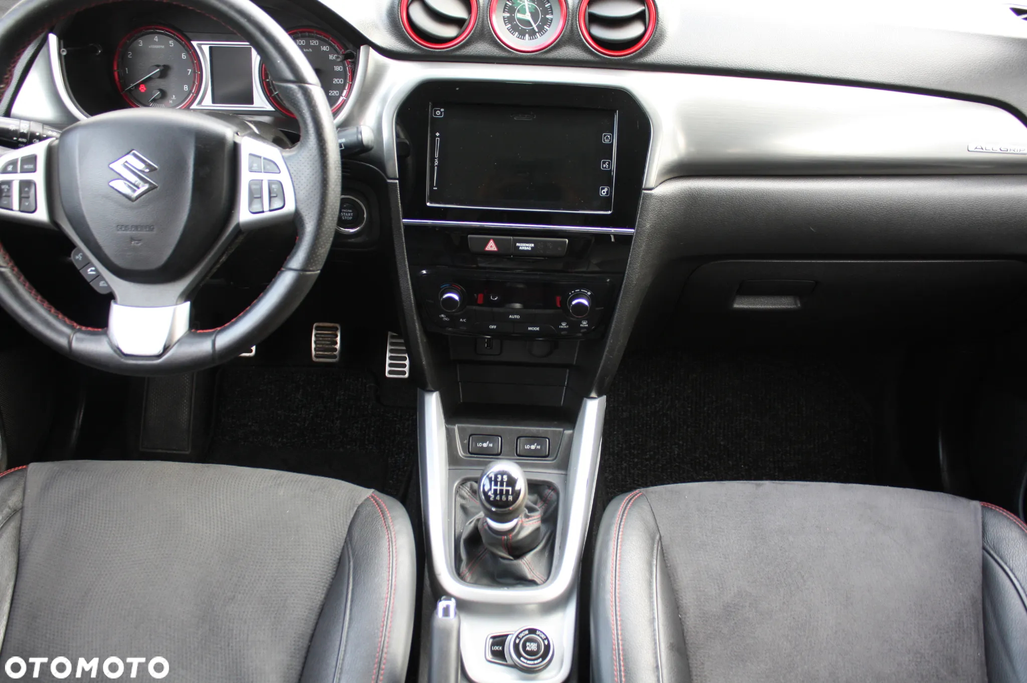 Suzuki Vitara 1.4 Boosterjet Allgrip Comfort+ - 8