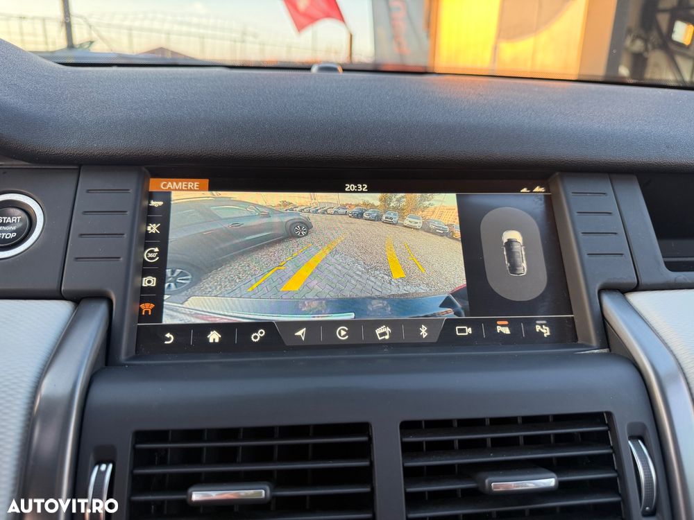 Land Rover Discovery Sport 2.0 l SE Aut. - 19