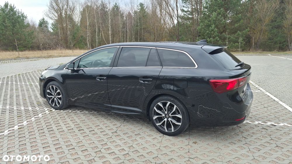 Toyota Avensis 1.8 Prestige - 12