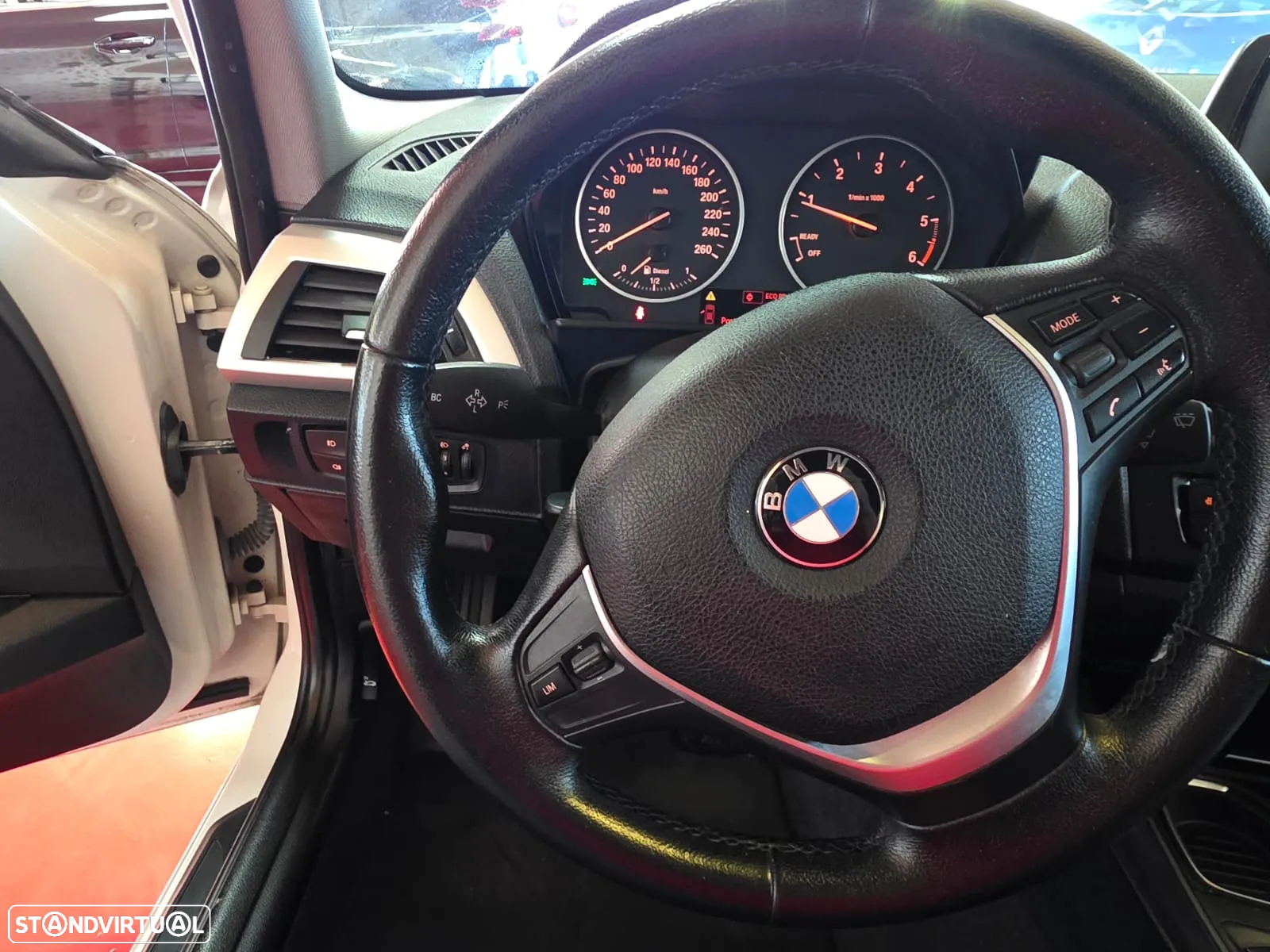 BMW 116 d EfficientDynamics - 12