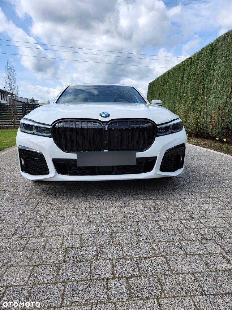 BMW Seria 7 740d xDrive - 14