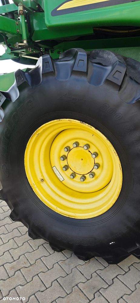 John Deere W540 - 11