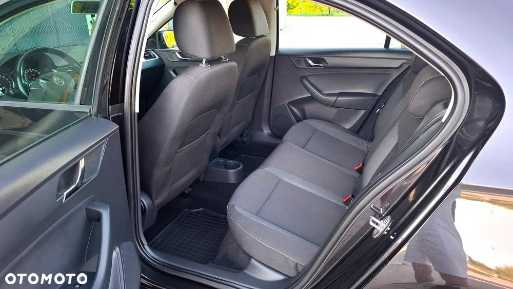 Skoda RAPID Spb 1.6 TDI DPF Active - 15