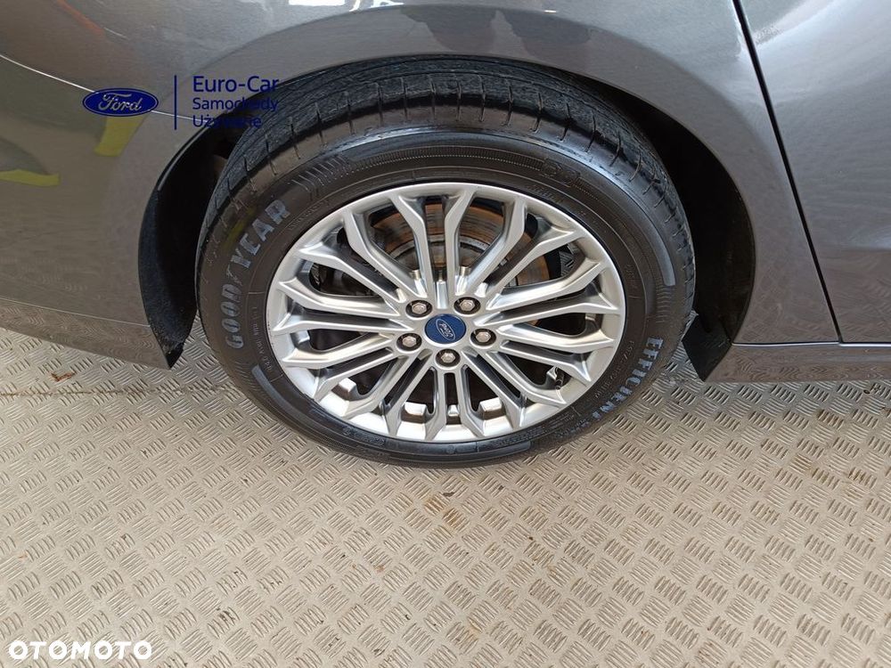 Ford Mondeo 2.0 EcoBlue Titanium - 36