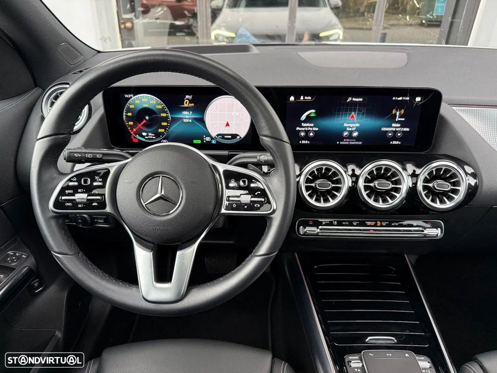 Mercedes-Benz EQA 300 4Matic - 18