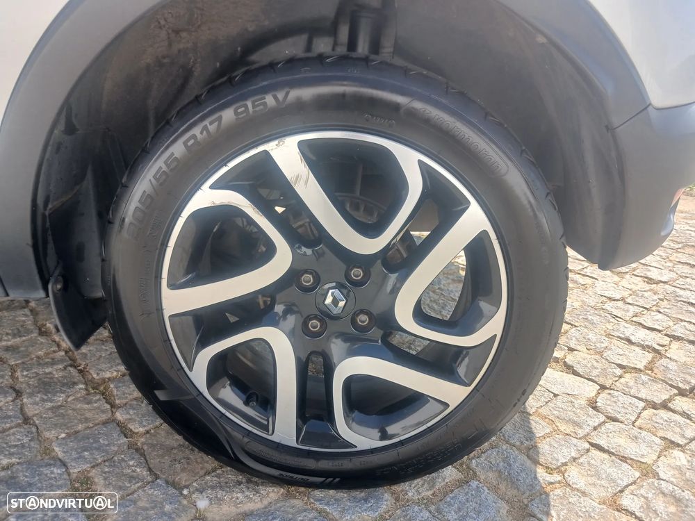 Renault Captur 1.5 dCi Sport - 24