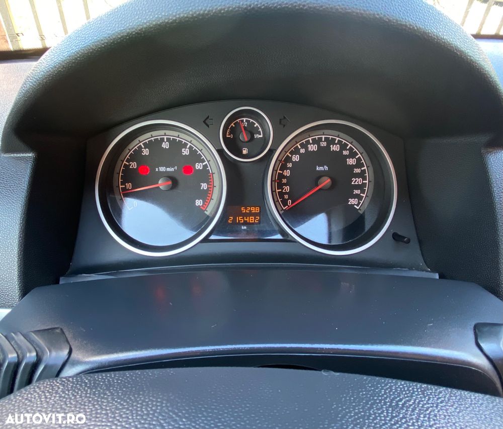 Opel Astra - 7