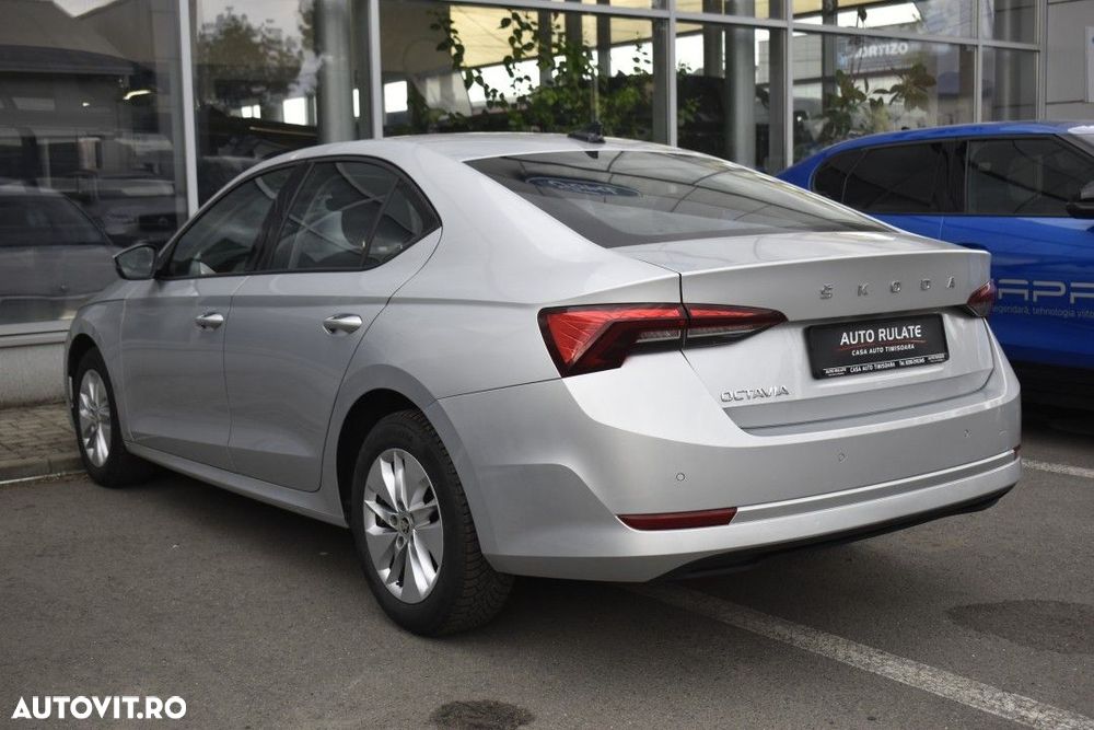 Skoda Octavia - 4