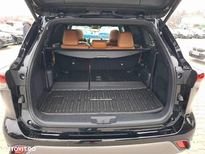 Toyota Highlander 2.5 L Hybrid Dynamic Force 248CP Luxury Metallic - 17