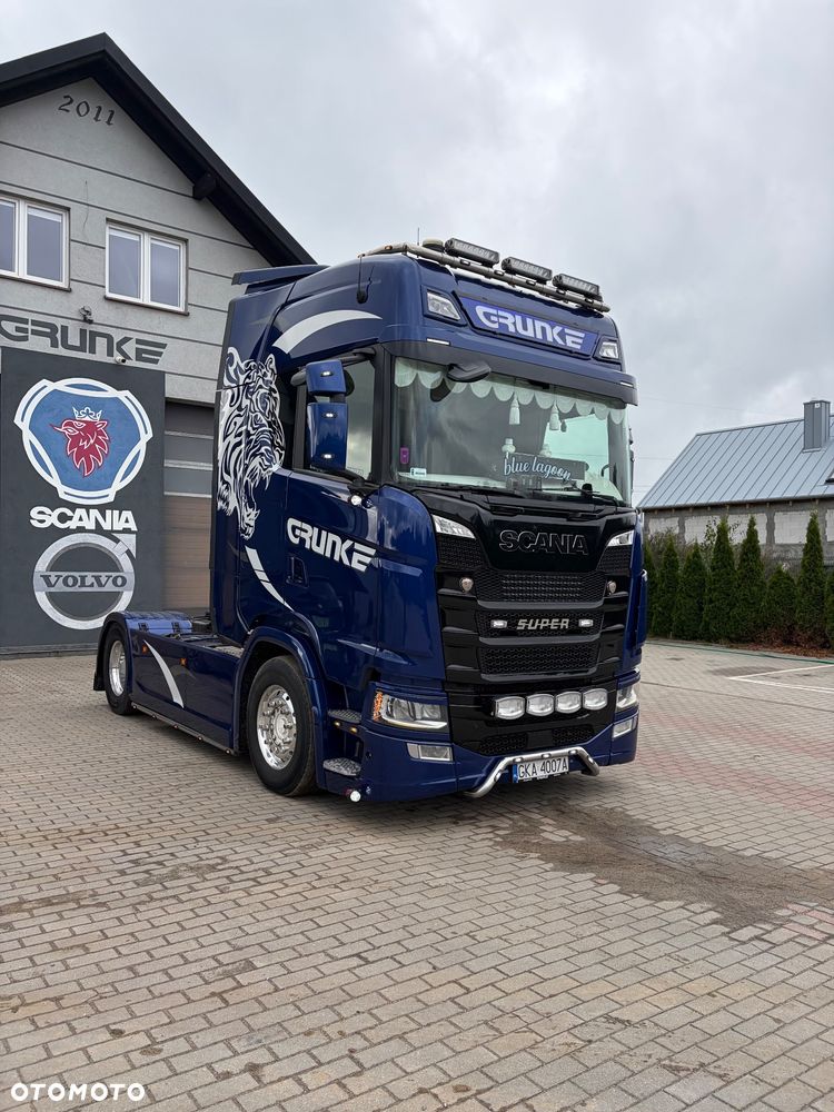 Scania S