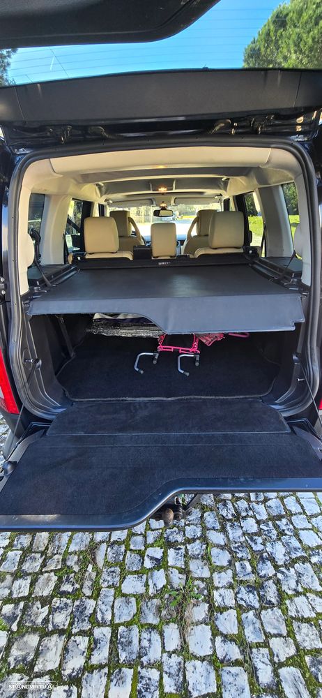 Land Rover Discovery 2.7 TD V6 HSE Auto. - 14