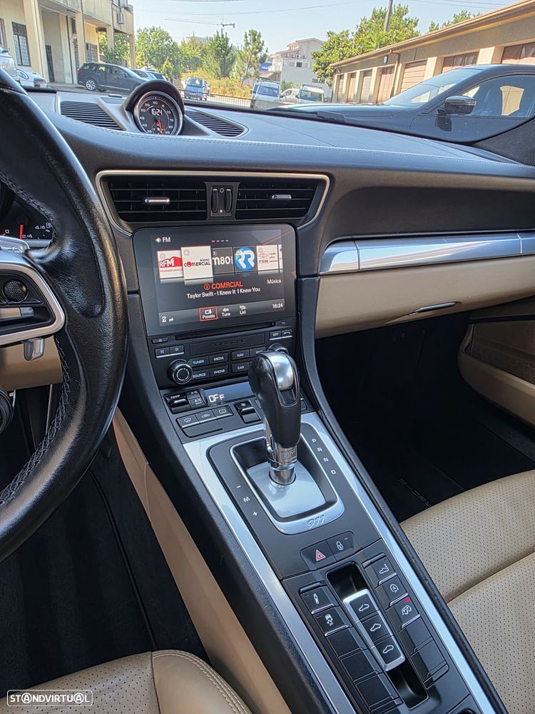 Porsche 911 (991) Carrera 4 S PDK - 14