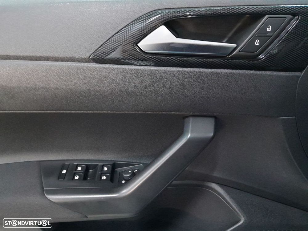 VW Polo 1.0 TSI Urban - 21