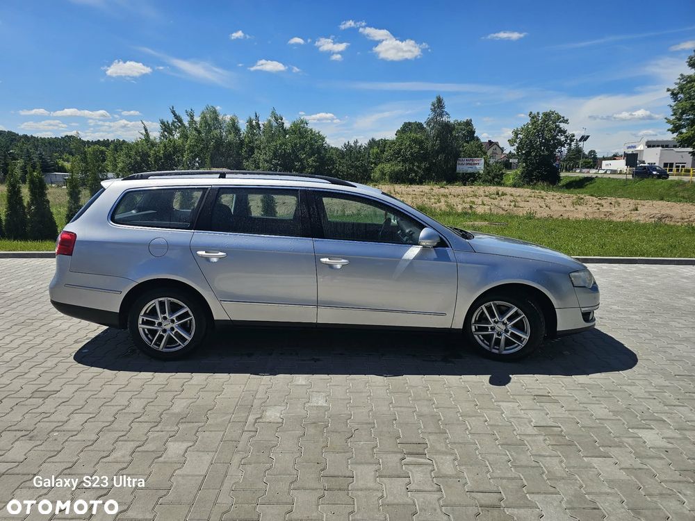 Volkswagen Passat 2.0 TDI Comfortline - 8