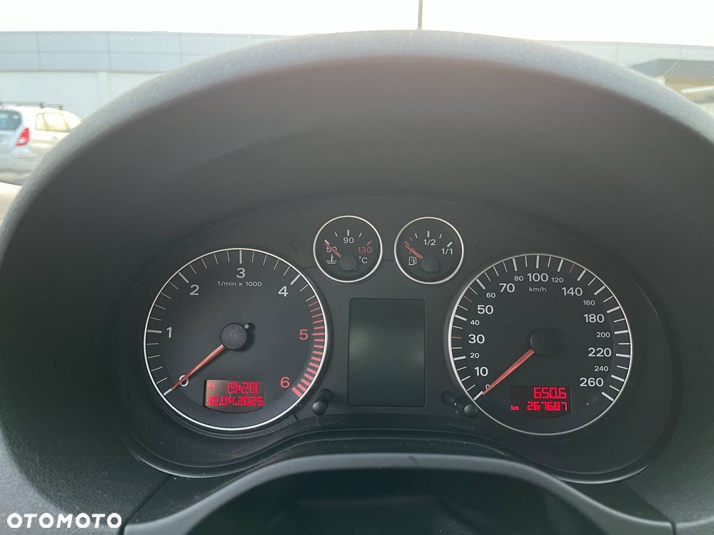 Audi A3 3-drzwiowe - 7