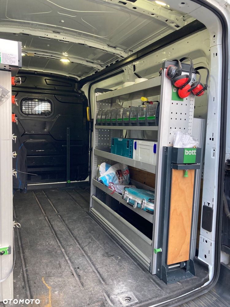 Ford Transit - 10