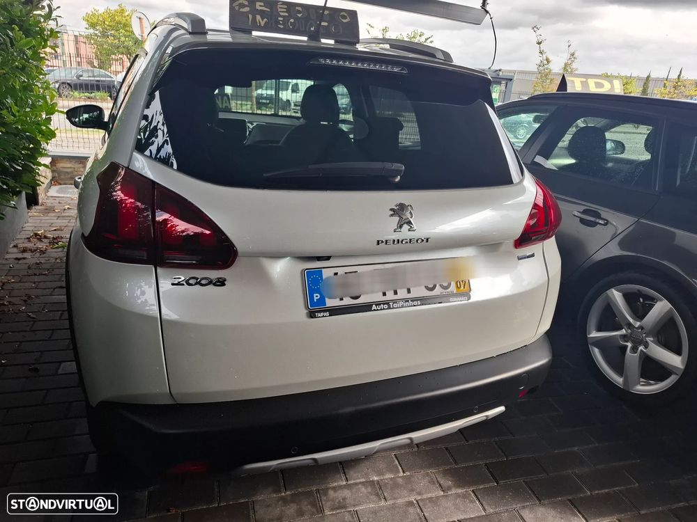 Peugeot 2008 1.2 PureTech Allure - 17