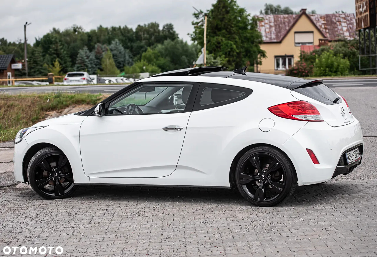 Hyundai Veloster 1.6 GDI Premium - 10