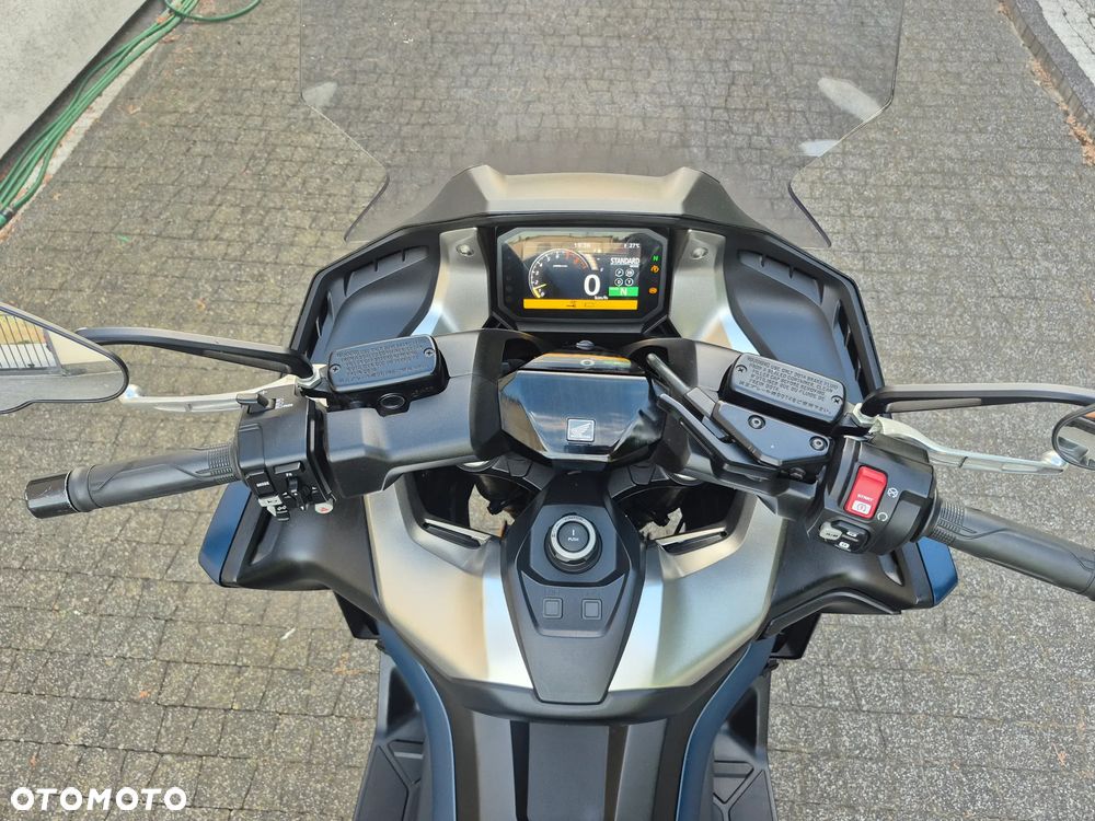 Honda NSS - 2