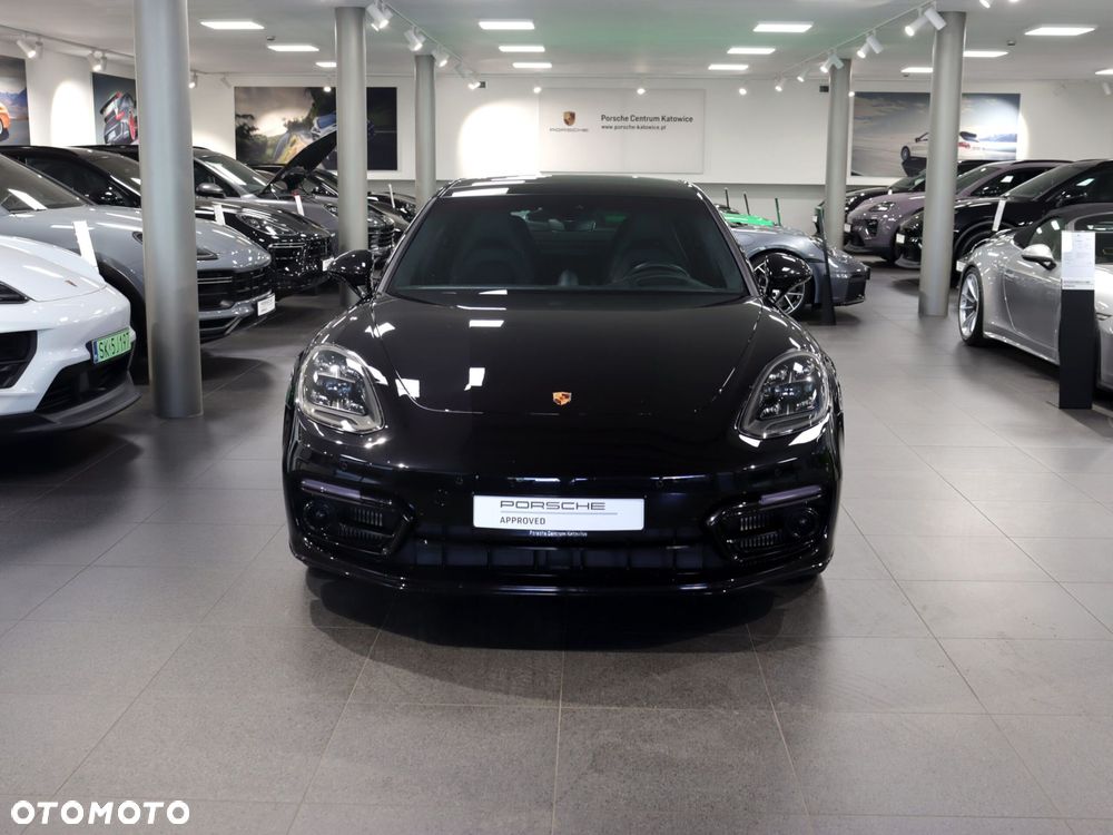 Porsche Panamera - 8