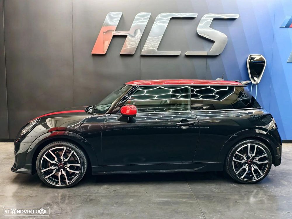MINI 3 Portas Cooper S JCW M - 32