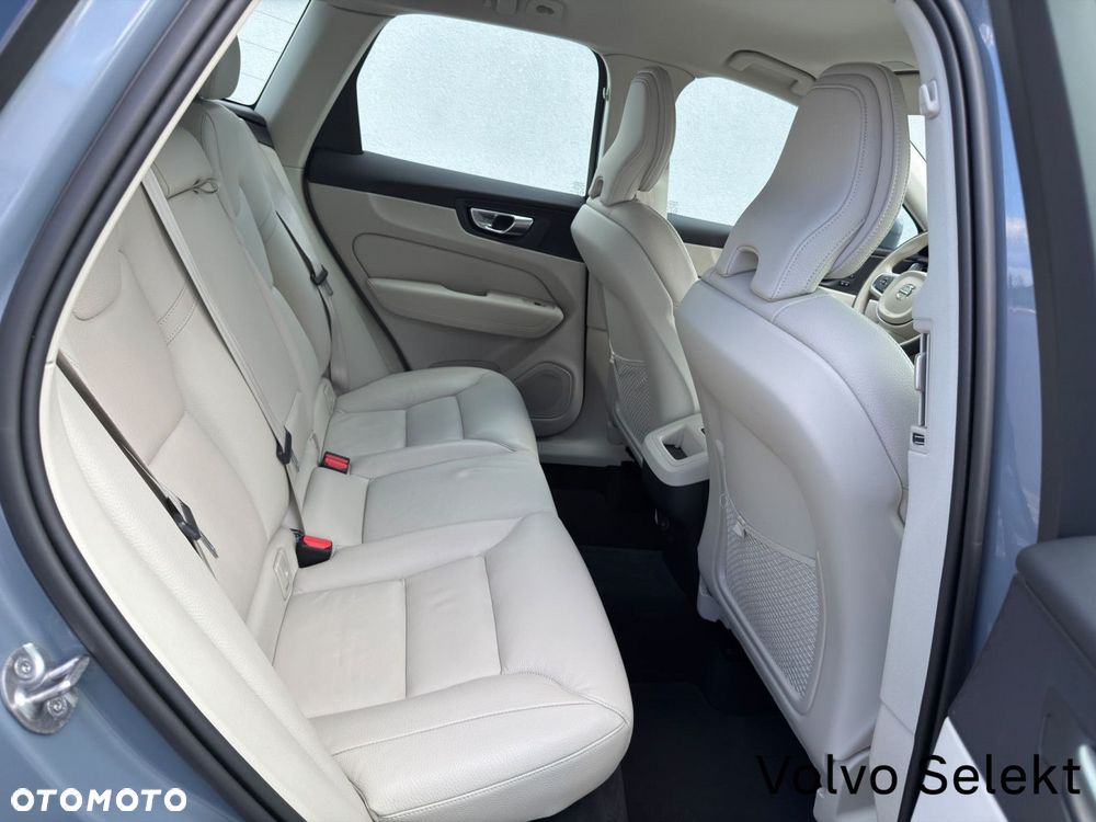 Volvo XC 60 - 31