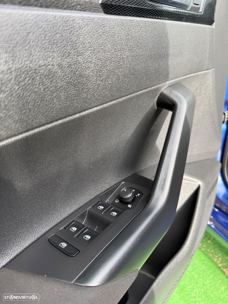 VW Polo 1.0 TSI Urban - 12