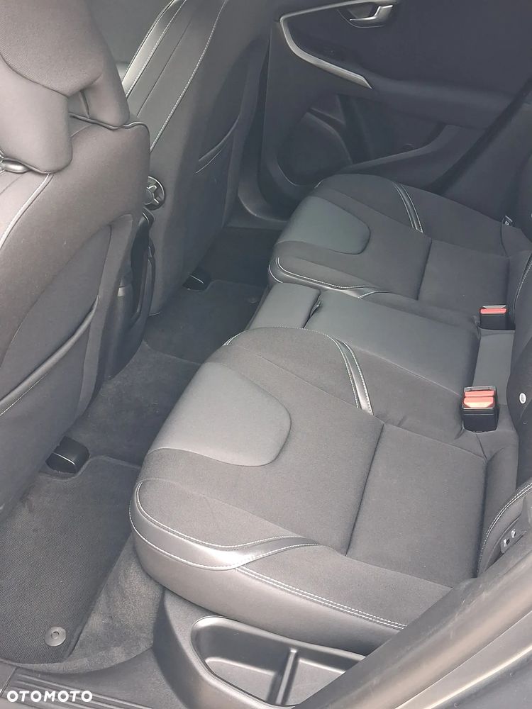 Volvo V40 D3 Drive-E Momentum - 7