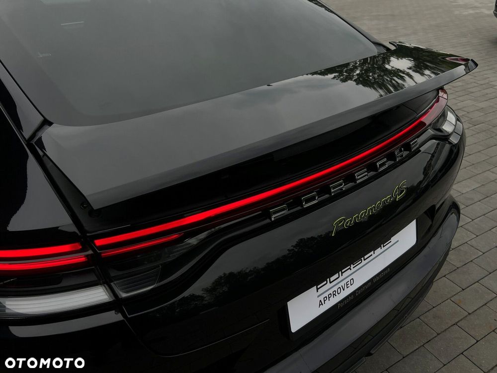 Porsche Panamera - 35