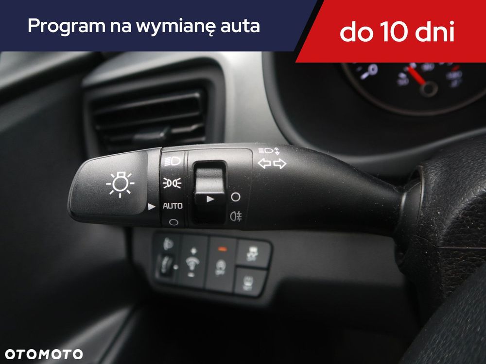 Kia Stonic - 22