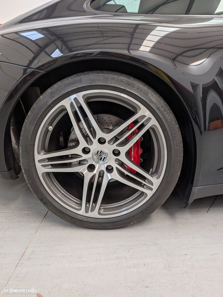 Porsche 911 (997) Carrera 4 S PDK - 4