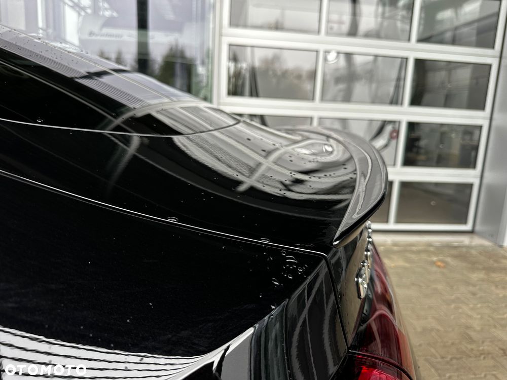 Mercedes-Benz GLC - 9