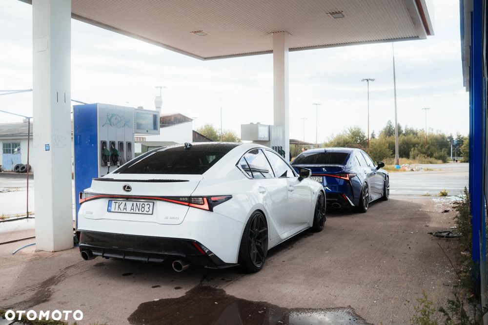 Lexus IS - 8