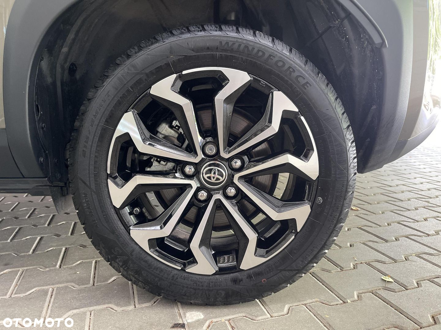 Toyota Yaris Cross - 24