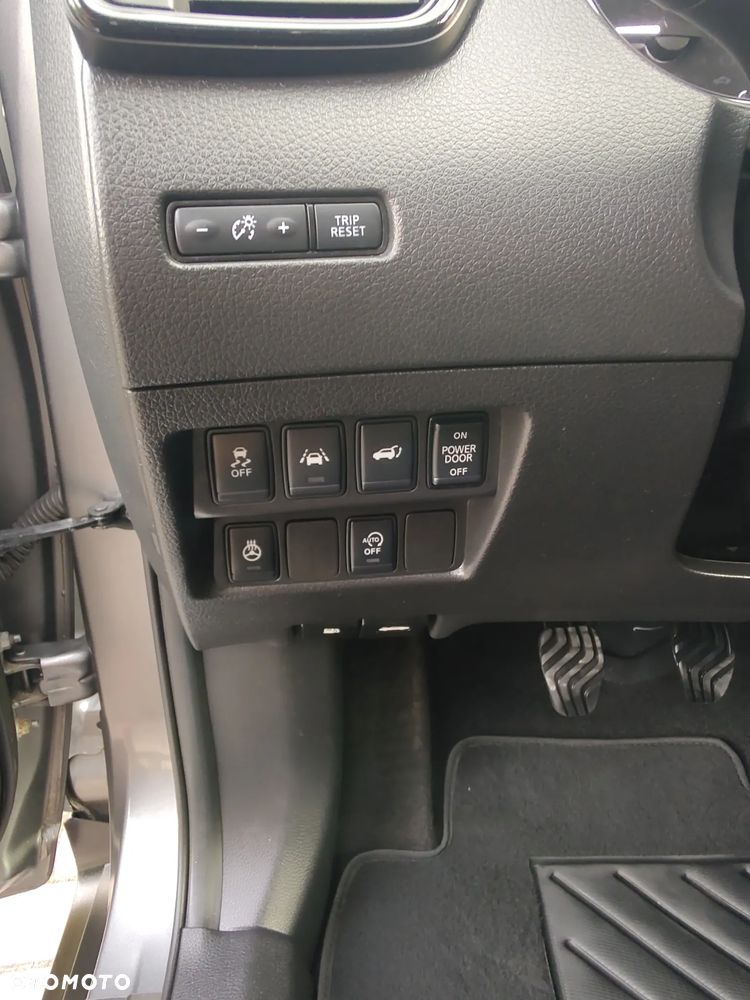 Nissan X-Trail 1.6 DCi ALL-MODE 4x4i N-Vision - 25