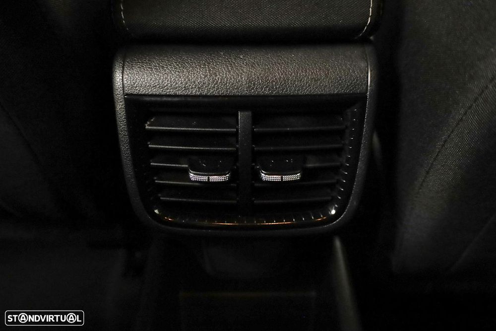 Skoda Fabia 1.0 TSI Selection DSG - 23