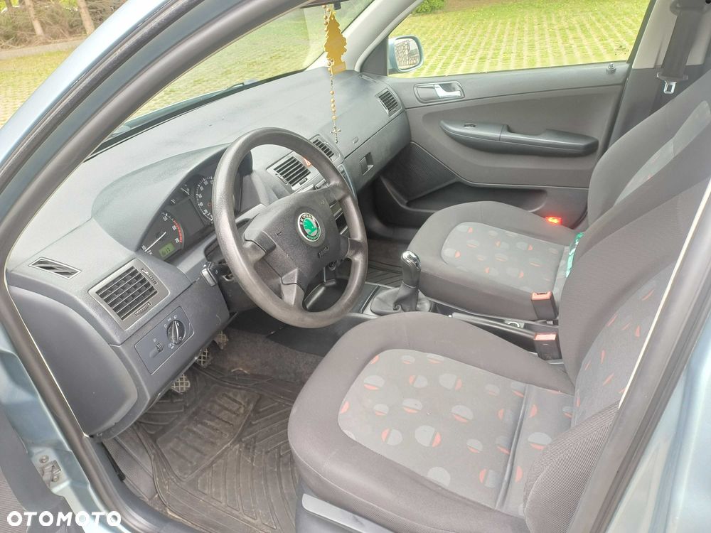 Skoda Fabia - 7