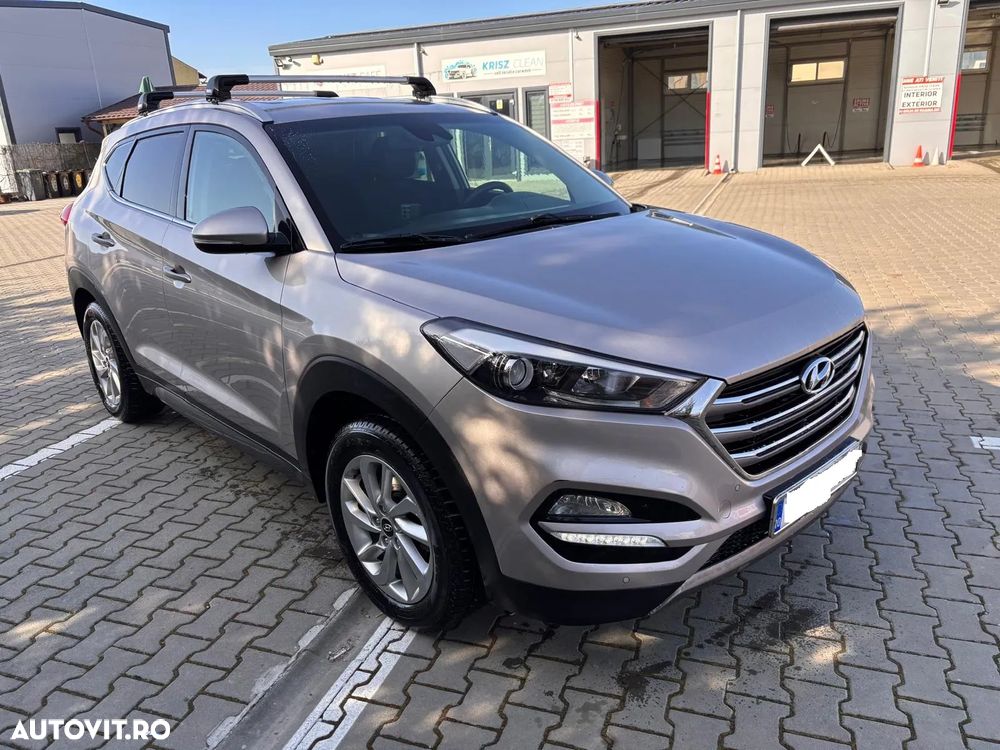 Hyundai Tucson 2.0 CRDI 2WD Style - 1