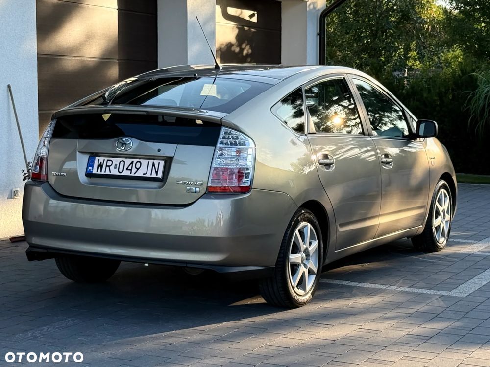 Toyota Prius 1.5 VVT-i Sol - 7