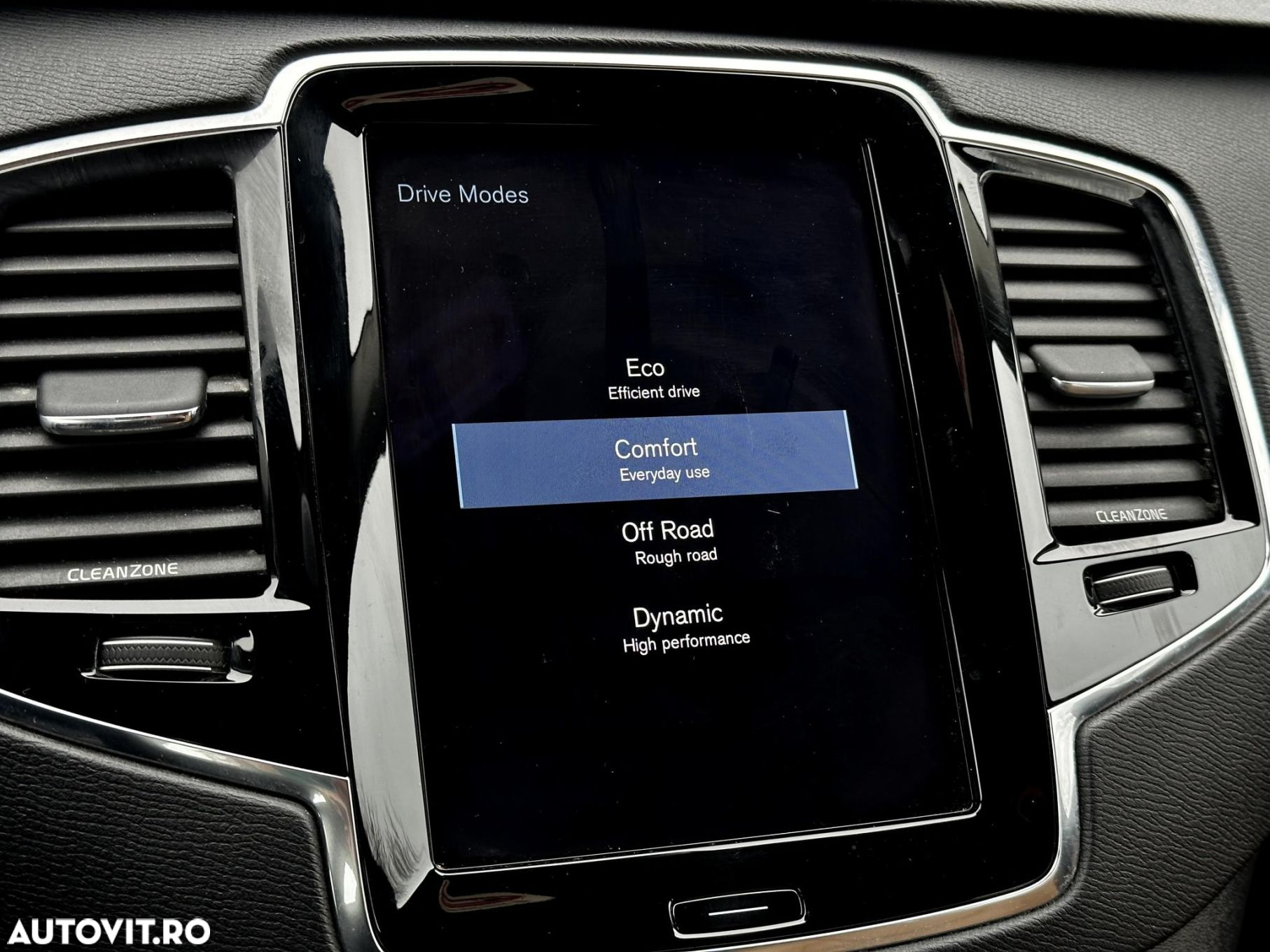 Volvo XC 90 D5 AWD Inscription - 18