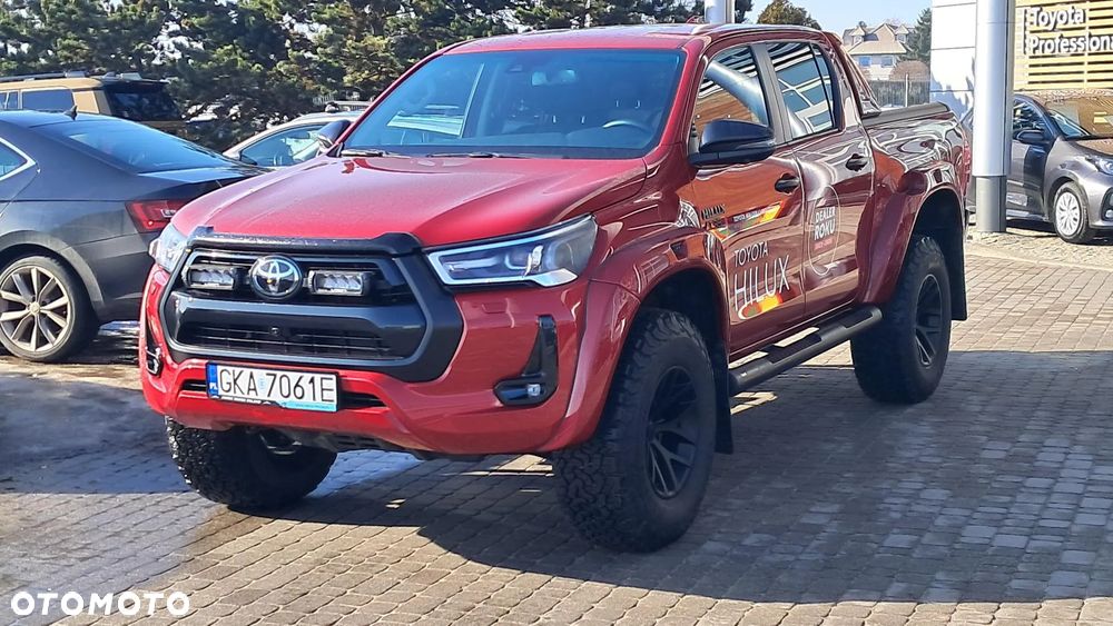 Toyota Hilux - 2