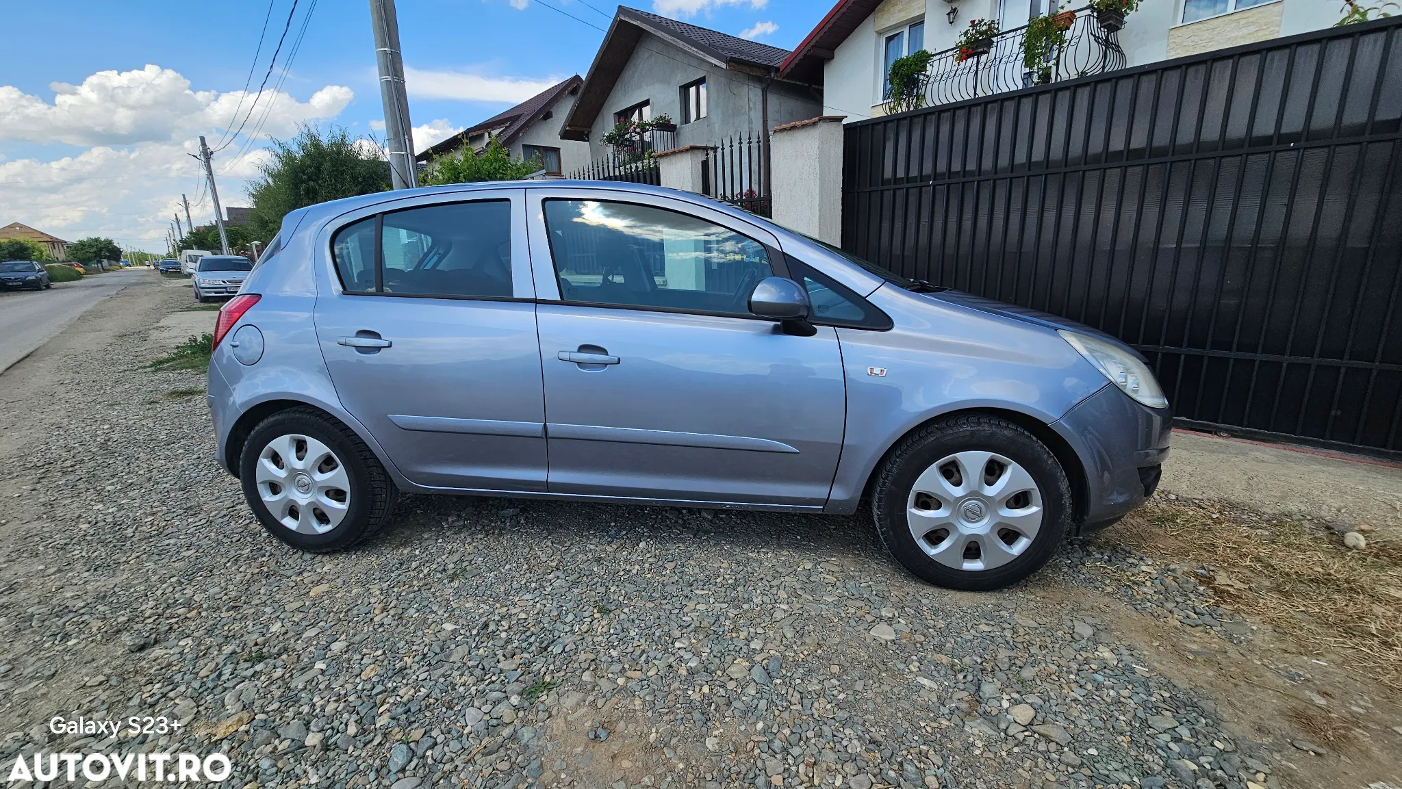 Opel Corsa 1.2i Enjoy - 3