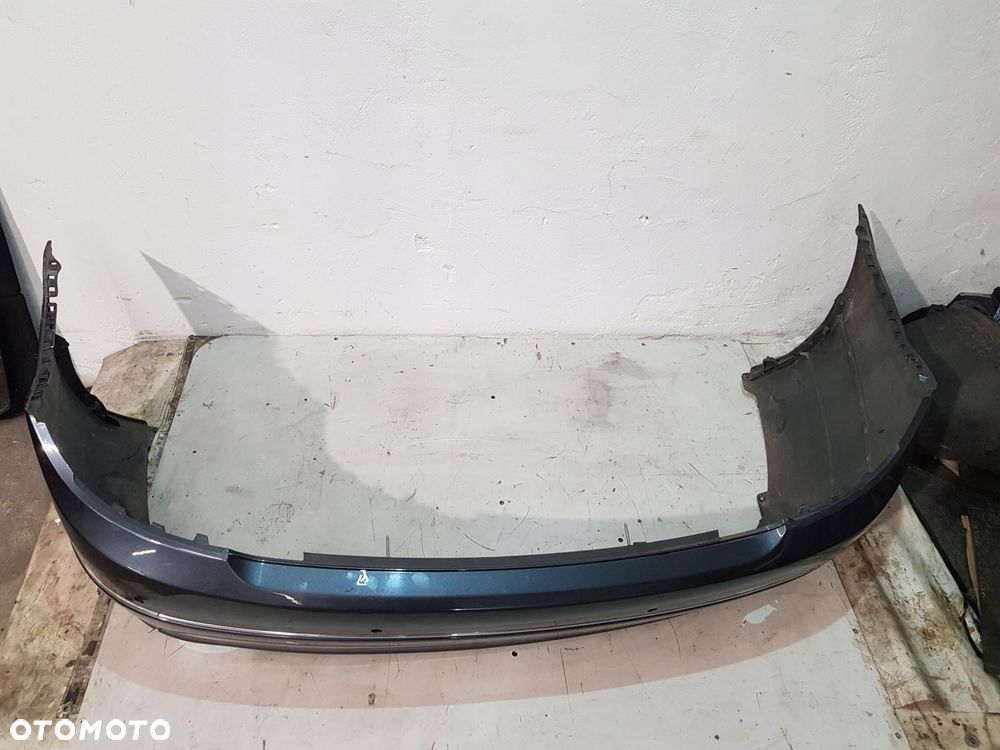 zderzak tył tylni mercedes c-klasa w204 1.8 cgi eur 10r sedan pdc 775 - 2