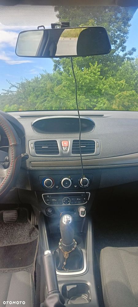 Renault Megane 1.6 16V 100 Authentique - 5