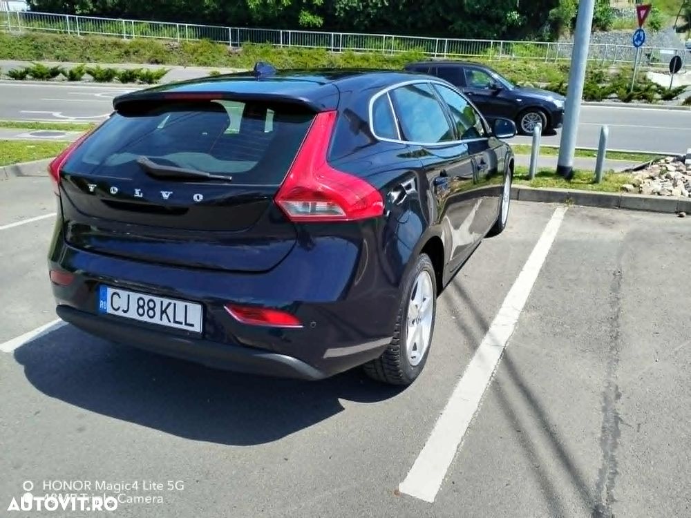 Volvo V40 D2 Basic - 11